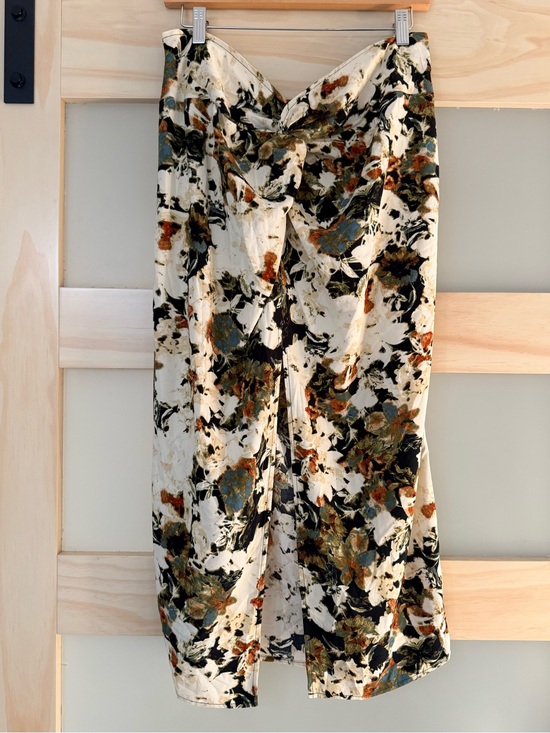 Dresses & Skirts - Open Edit Twist Front Floral Midi Skirt Ivory Multi XL NWOT